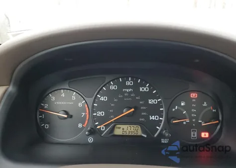 2000 Honda Accord Lx из США, поврежденный, VIN 1HGCG6656YA025202